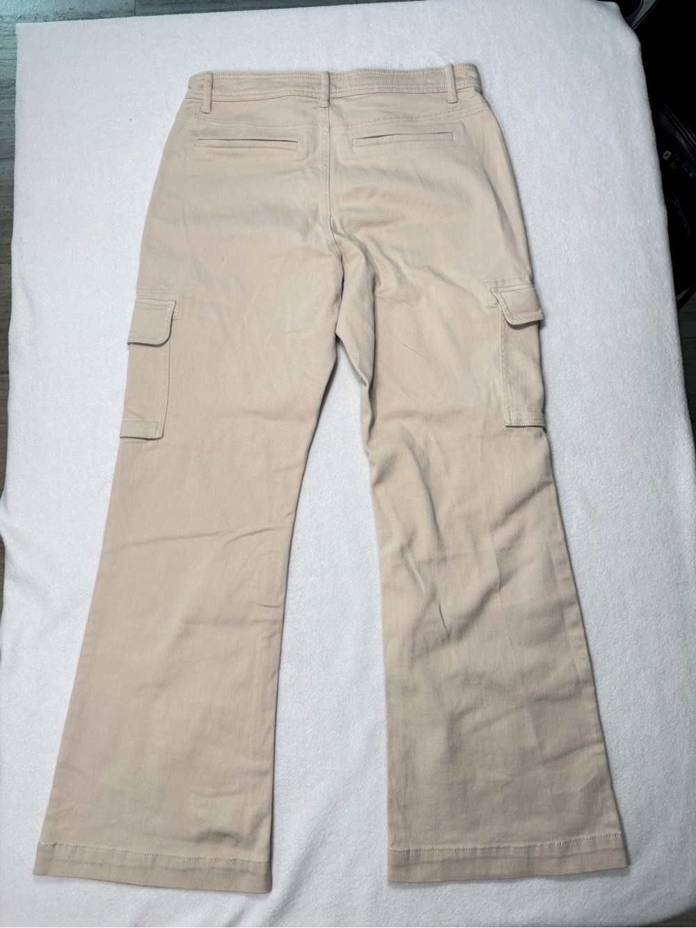 NWT Aeropostale Beige Cargo Flare Stretchy Pants Size 10R #2584 - Picture 8 of 8